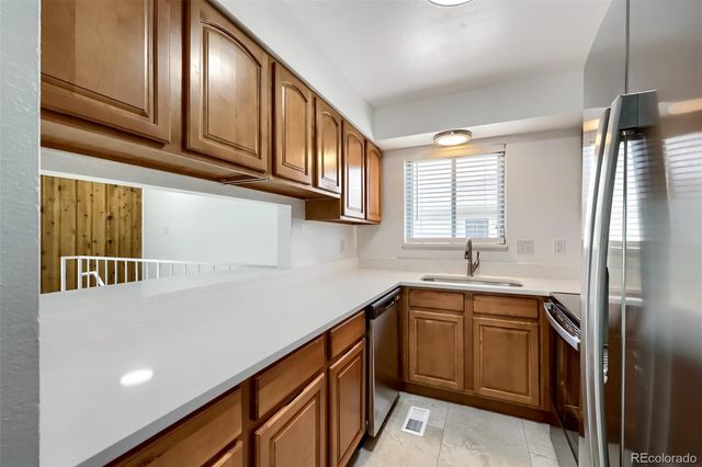 6650 E Arizona Avenue 132, Denver, CO 80224