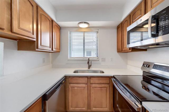 6650 E Arizona Avenue 132, Denver, CO 80224
