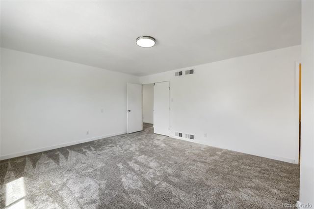 6650 E Arizona Avenue 132, Denver, CO 80224