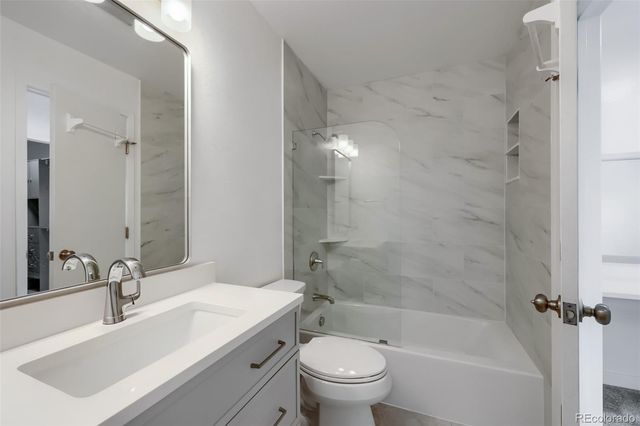 6650 E Arizona Avenue 132, Denver, CO 80224