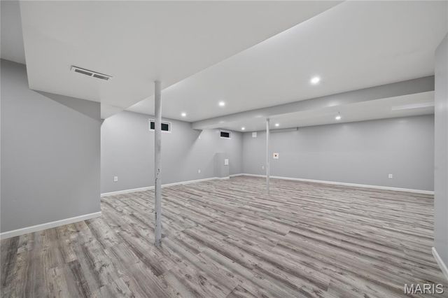 202 Rue Grand Drive, Lake St Louis, MO 63367