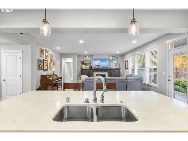 16710 Ne 98TH St, Vancouver, WA 98682