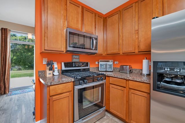 1047 Heron Circle, Joliet, IL 60431