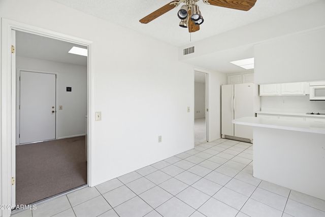 10326 W HIGHWOOD Lane, Sun City, AZ 85373