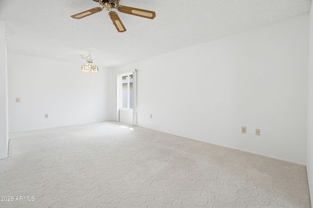 10326 W HIGHWOOD Lane, Sun City, AZ 85373