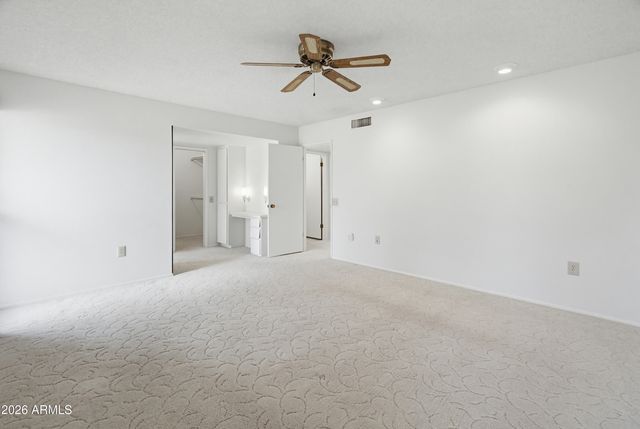 10326 W HIGHWOOD Lane, Sun City, AZ 85373