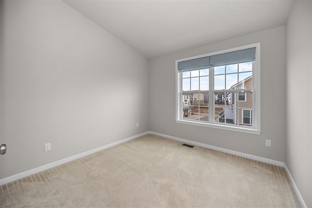 2794 Ashcombe Drive, Ann Arbor, MI 48105
