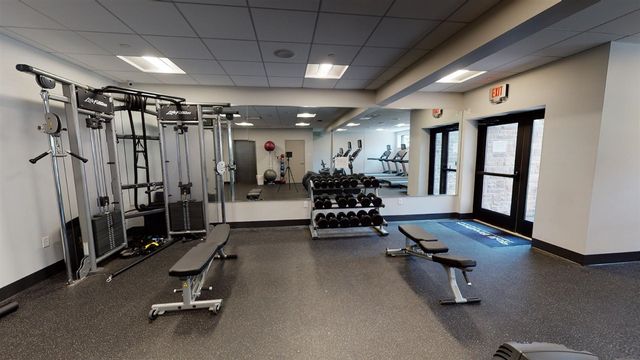 2794 Ashcombe Drive, Ann Arbor, MI 48105