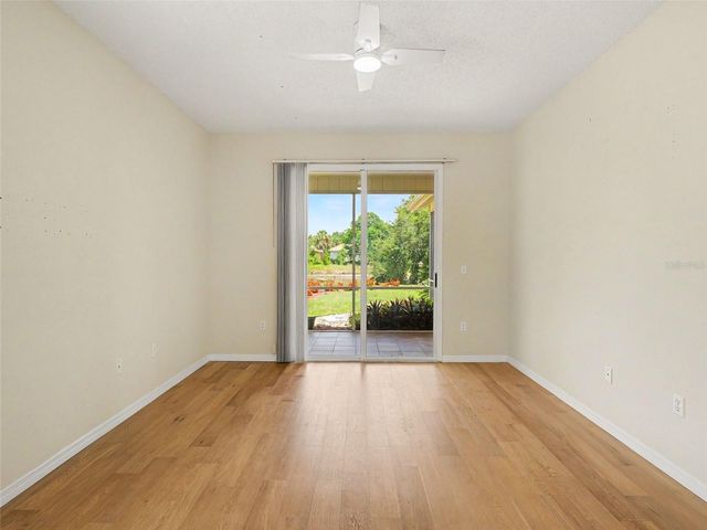 5325 GARDENS DR, Sarasota, FL 34243