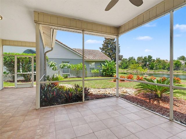 5325 GARDENS DR, Sarasota, FL 34243