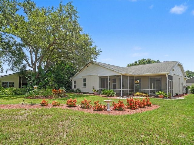 5325 GARDENS DR, Sarasota, FL 34243