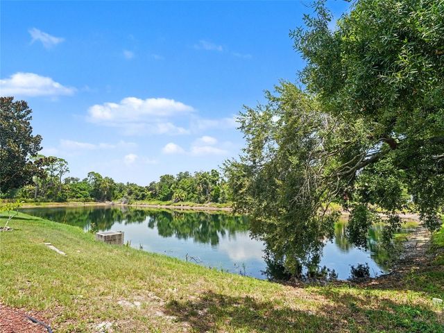 5325 GARDENS DR, Sarasota, FL 34243