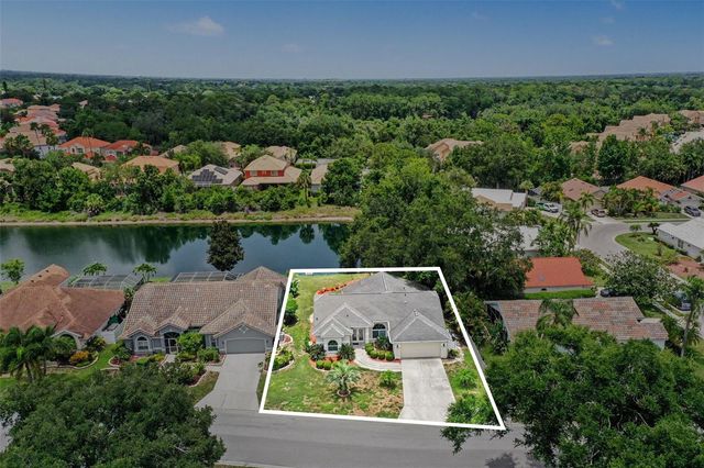 5325 GARDENS DR, Sarasota, FL 34243