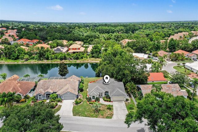 5325 GARDENS DR, Sarasota, FL 34243