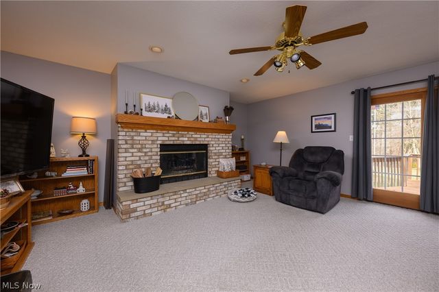 6840 Akron Avenue NW, Canal Fulton, OH 44614