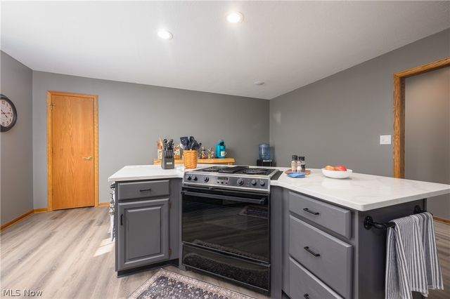 6840 Akron Avenue NW, Canal Fulton, OH 44614