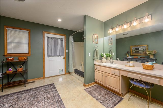 6840 Akron Avenue NW, Canal Fulton, OH 44614