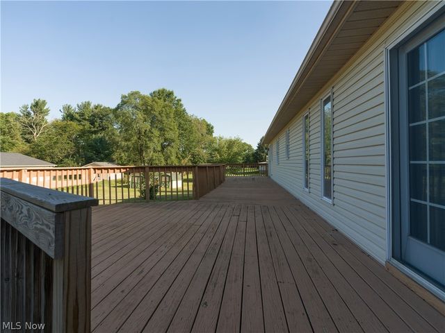 6840 Akron Avenue NW, Canal Fulton, OH 44614