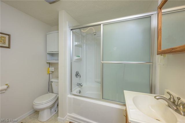 6840 Akron Avenue NW, Canal Fulton, OH 44614