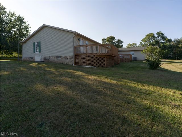6840 Akron Avenue NW, Canal Fulton, OH 44614