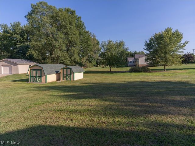 6840 Akron Avenue NW, Canal Fulton, OH 44614