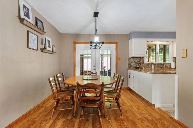 954 S Sunset Beach Rd, Buffalo Twp, PA 15323