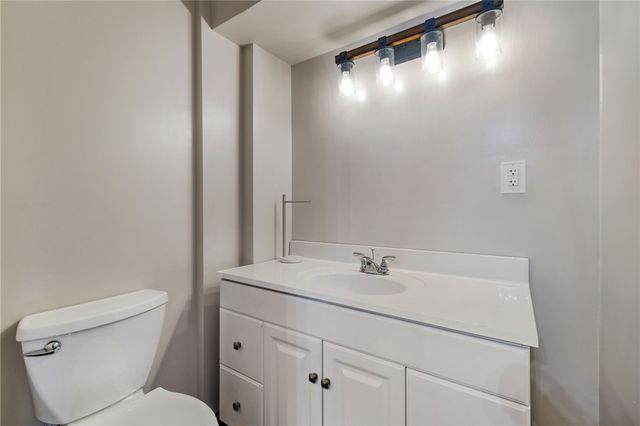 954 S Sunset Beach Rd, Buffalo Twp, PA 15323