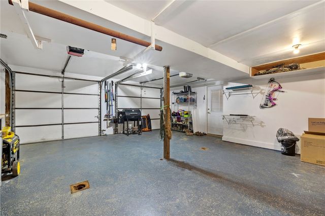 954 S Sunset Beach Rd, Buffalo Twp, PA 15323