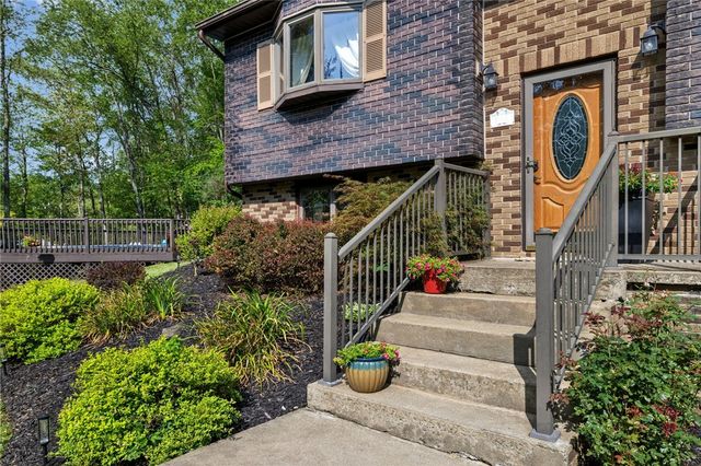 954 S Sunset Beach Rd, Buffalo Twp, PA 15323