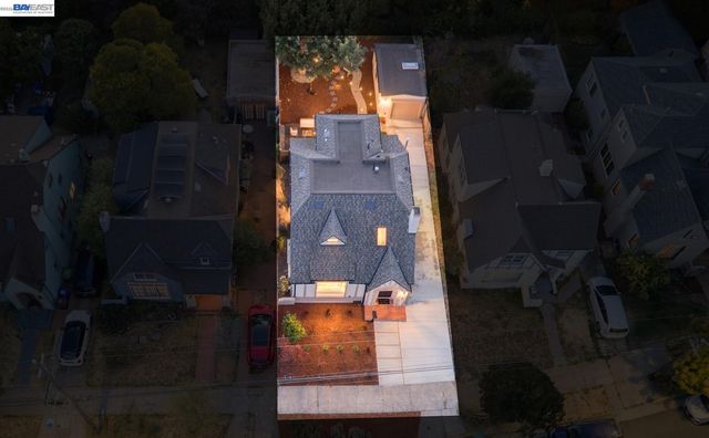 3153 Sheffield Ave, Oakland, CA 94602