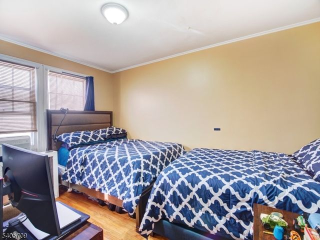 36 Mckay Ave, East Orange City, NJ 07018