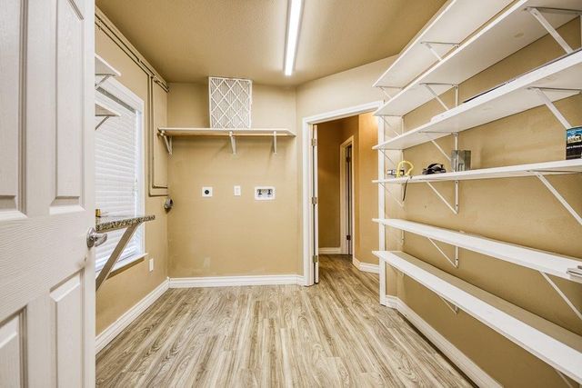 111 Chase Dr, Portland, TX 78374