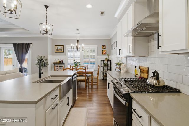 195 Gus Horne Road, Holly Ridge, NC 28445