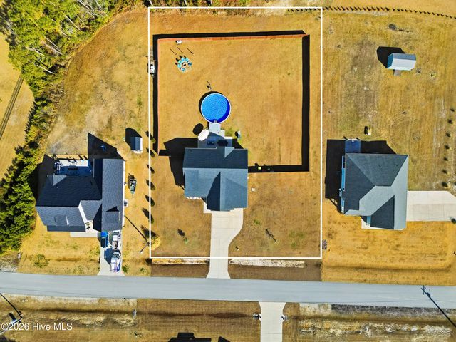 195 Gus Horne Road, Holly Ridge, NC 28445