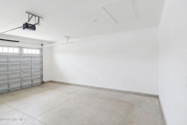 195 Gus Horne Road, Holly Ridge, NC 28445