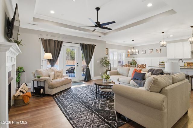 195 Gus Horne Road, Holly Ridge, NC 28445