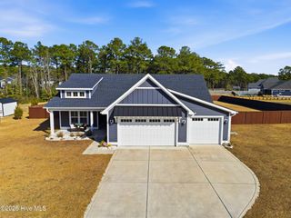 195 Gus Horne Road, Holly Ridge, NC 28445