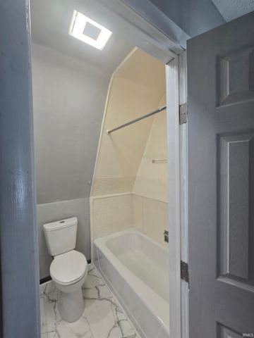 627 Anderson Avenue, Fort Wayne, IN 46805