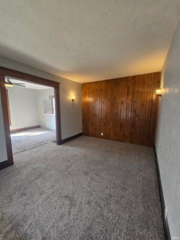 627 Anderson Avenue, Fort Wayne, IN 46805