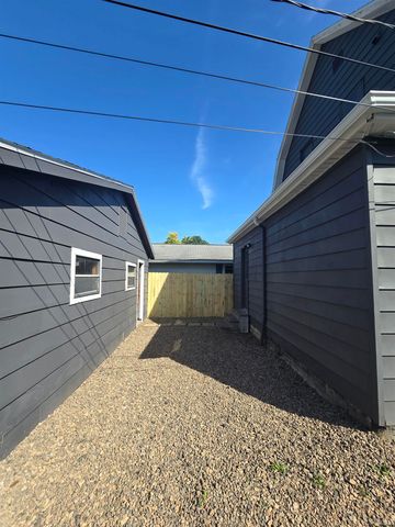 627 Anderson Avenue, Fort Wayne, IN 46805