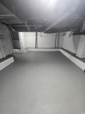 627 Anderson Avenue, Fort Wayne, IN 46805