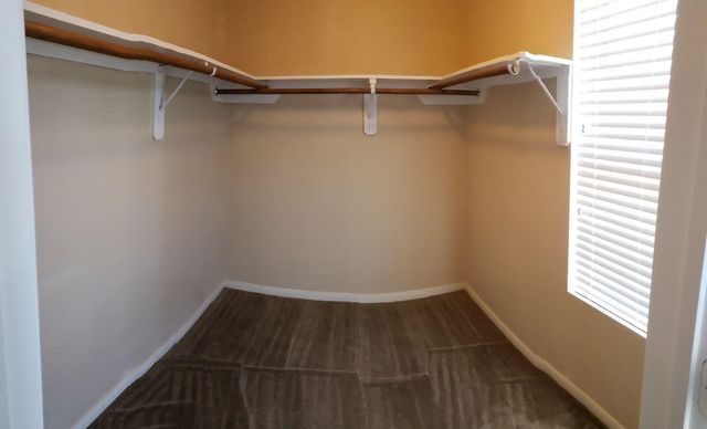 15810 Sheldon Ridge Way, Houston, TX 77044