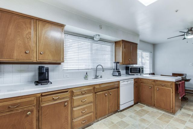 703 W Princeton Avenue, Fresno, CA 93705