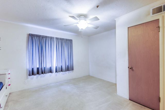 703 W Princeton Avenue, Fresno, CA 93705