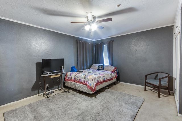 703 W Princeton Avenue, Fresno, CA 93705