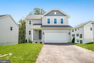 35598 PINE NEEDLE LN, Locust Grove, VA 22508