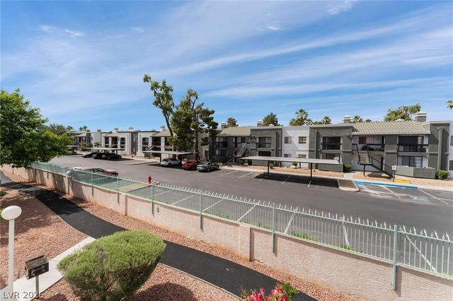 2725 South Nellis Boulevard 2027, Las Vegas, NV 89121