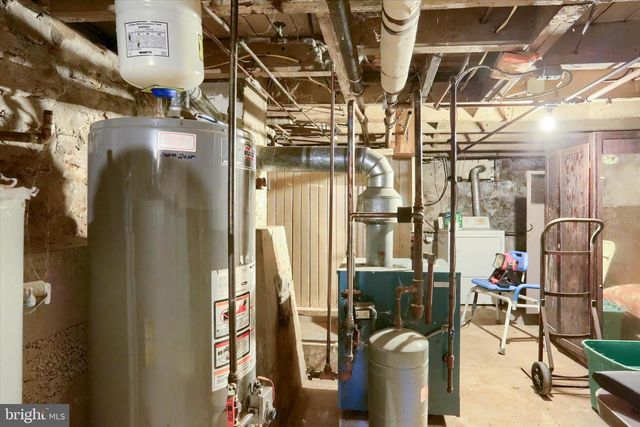 240 E MAIN ST, Middletown, PA 17057