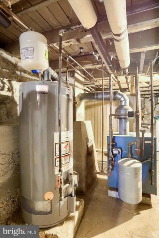 240 E MAIN ST, Middletown, PA 17057