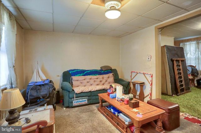 240 E MAIN ST, Middletown, PA 17057